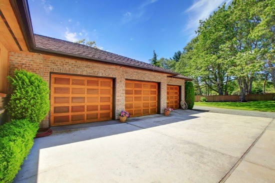 Expanded Garage Door Services Now Available in New Port Richey